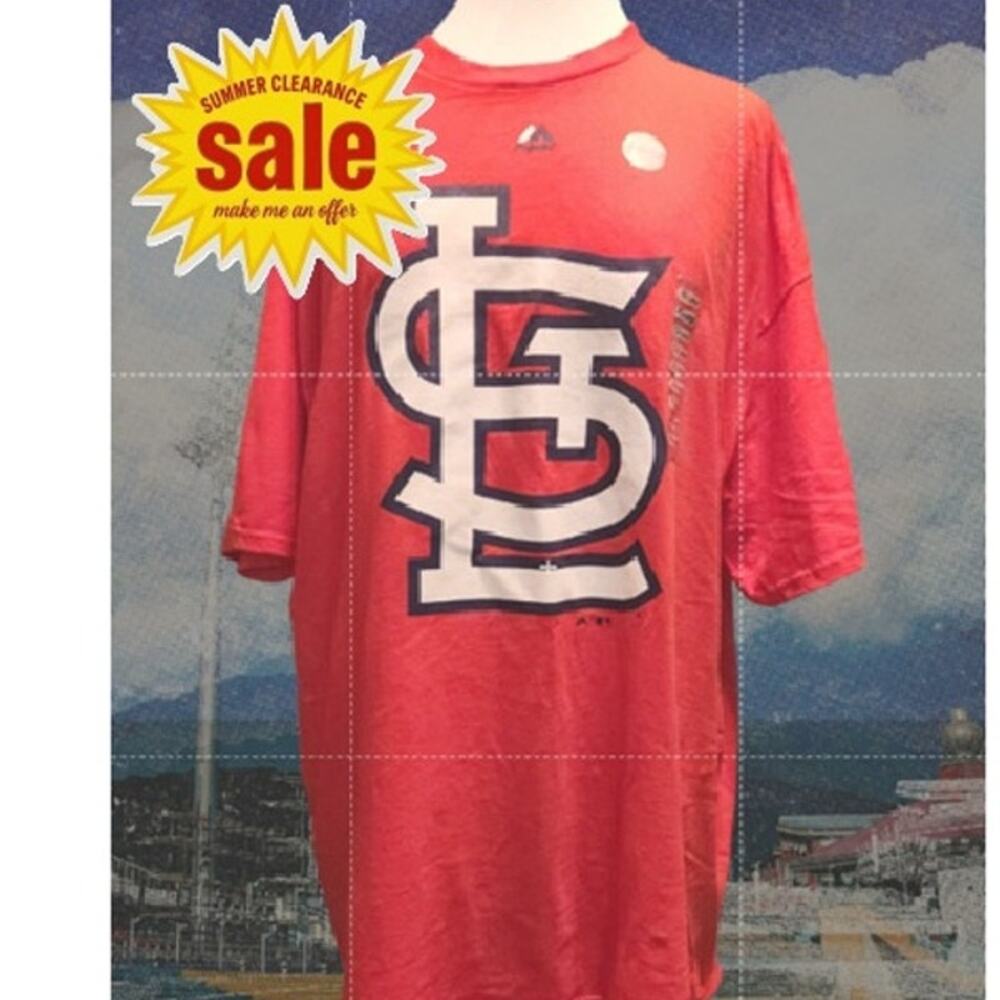 St. Louis Baseball T-Shirt Size 2XL  SUMMER CLEARANCE SALE - MAKE ME AN OFFER!!